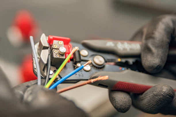 Best Electrical Repair Services  in Newcomerstown, OH